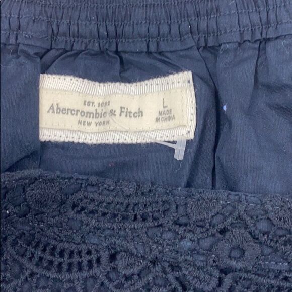 Abercrombie & Fitch skirt - Picture 4 of 4